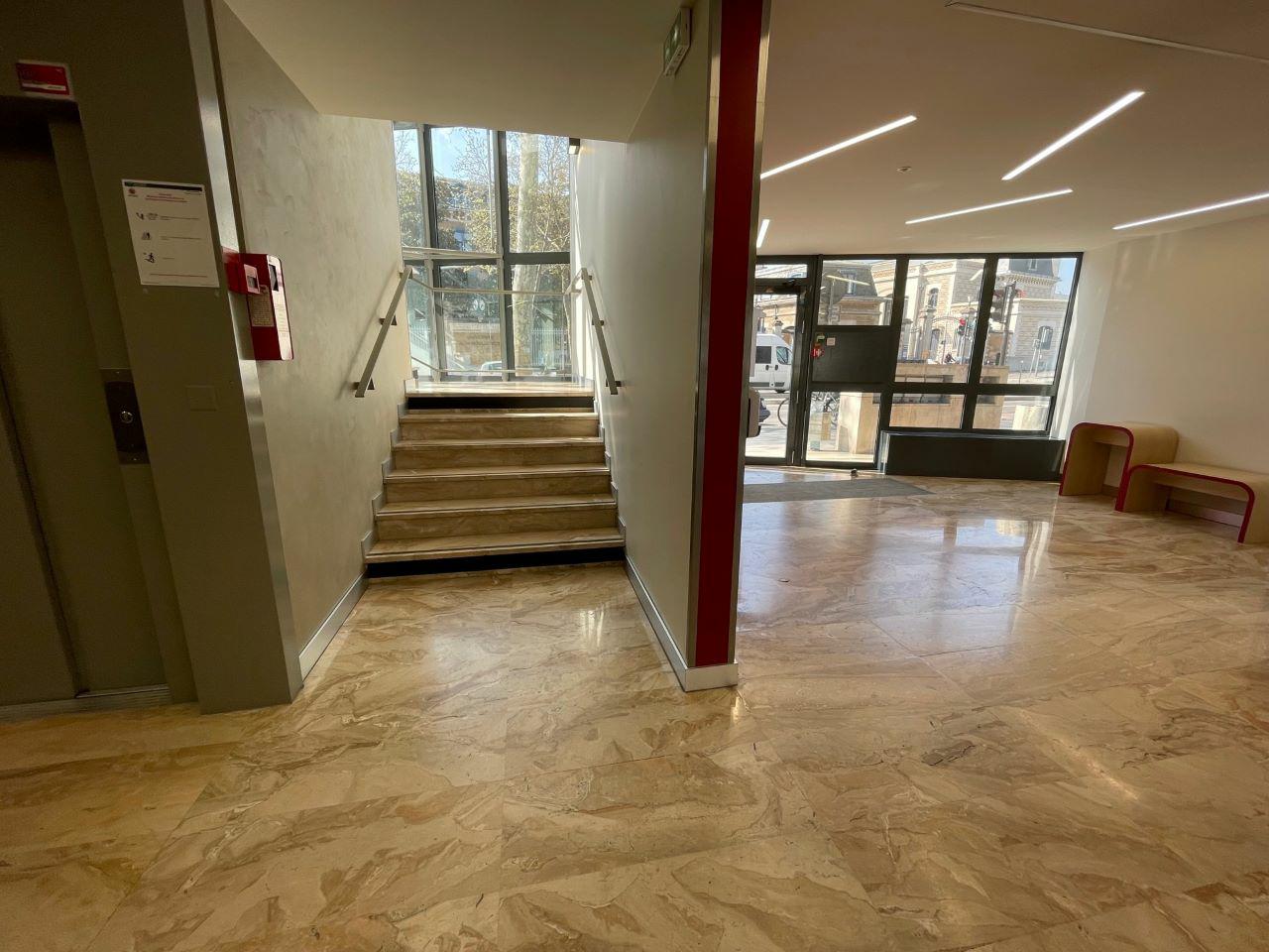 Bureau Lyon 1142m² Location bureau Lyon Rhône OLBUR2201927 9